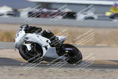 media/Apr-18-2025-CVMA Friday Practice (Fri) [[88baa45499]]/Racer 2/Session 5 (Turn 14 Tip In)/
